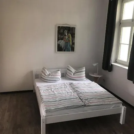 Schloss Spiegelberg فندق مبيت وإفطار Neustadt (Dosse)
