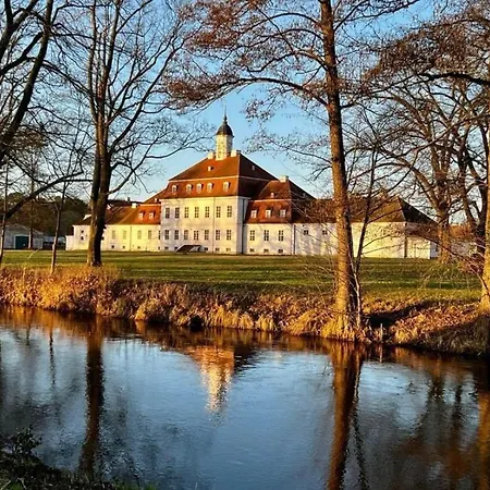 فندق مبيت وإفطار Schloss Spiegelberg Neustadt (Dosse)