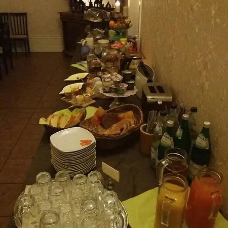 לינה וארוחת בוקר Schloss Spiegelberg